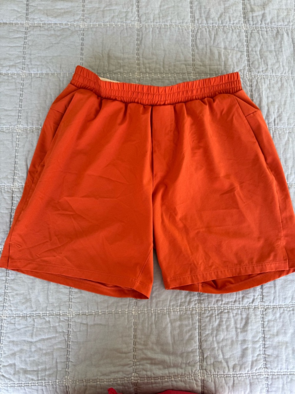Men's Lululemon Orange Elastic-Waist Active Lined Shorts